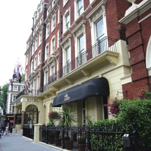 FrancesKing_Accomm_Hotel